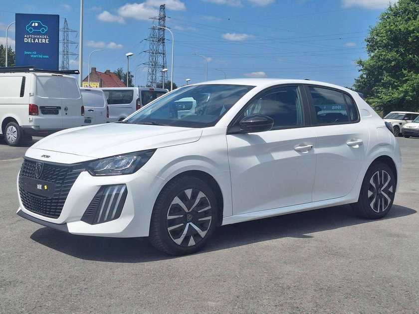 Peugeot 208