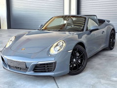 Porsche 911 CARRERA