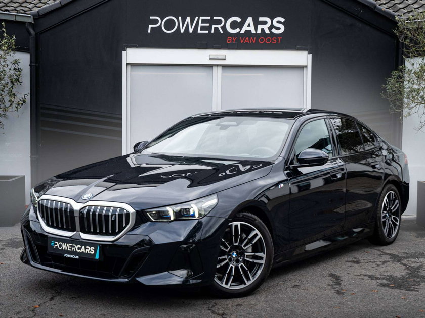 BMW i5