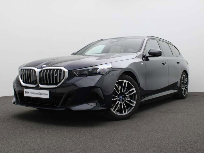 BMW i5
