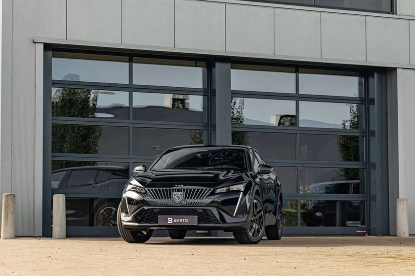 Peugeot 408