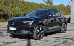 Volvo EX40