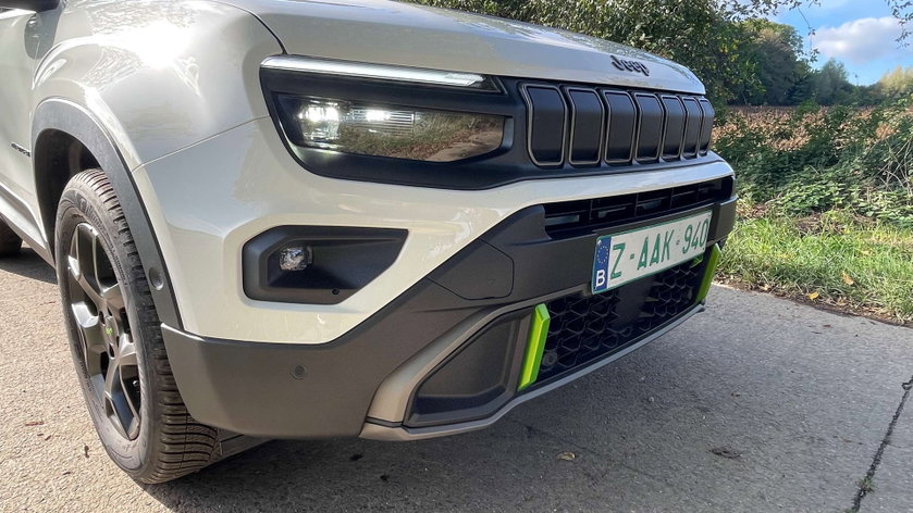 Jeep AVENGER