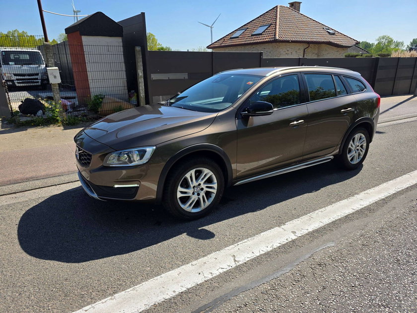 Volvo V60 Cross Country