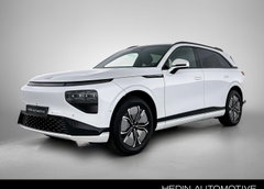 XPENG G9