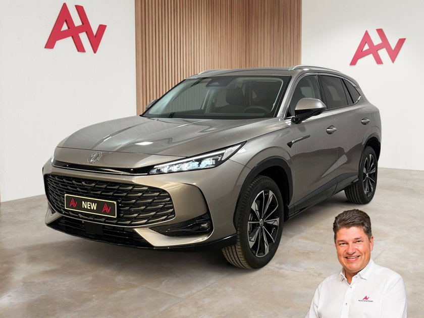 MG HS