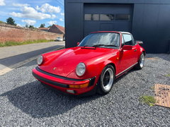 Porsche 911 CARRERA