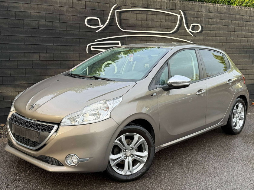 Peugeot 208 1.4 HDi+AIRCO+NAVI+CARNET+JANTES+EURO 5B