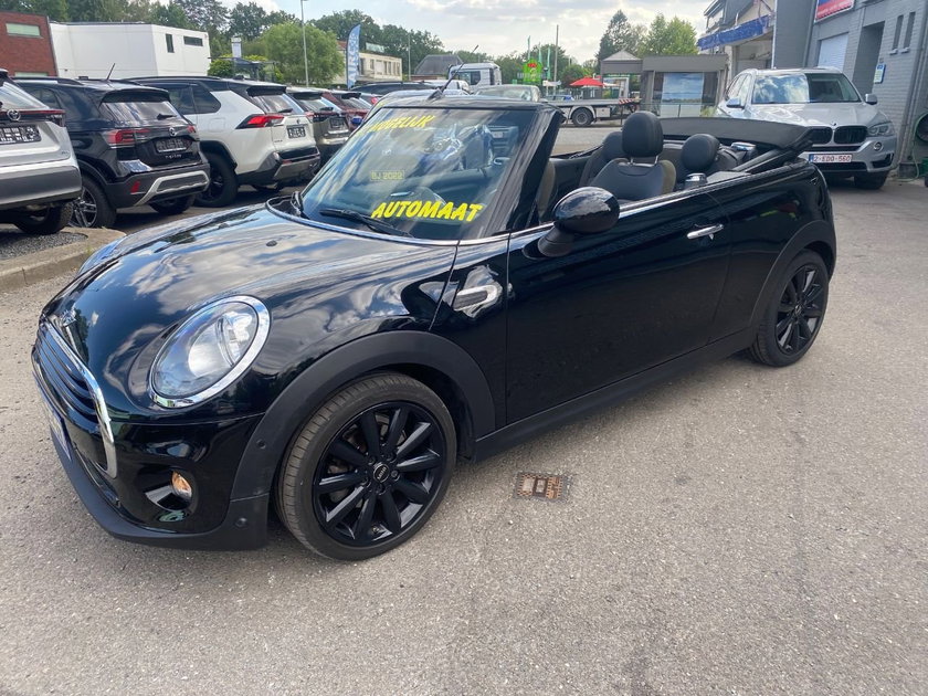 MINI Cabrio
