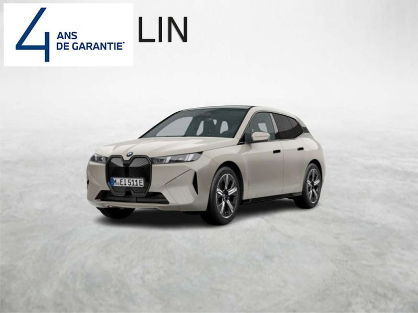 BMW iX