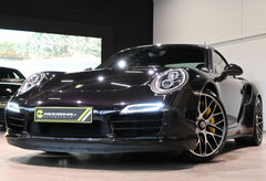 Porsche 911 TURBO