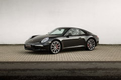 Porsche 911 CARRERA