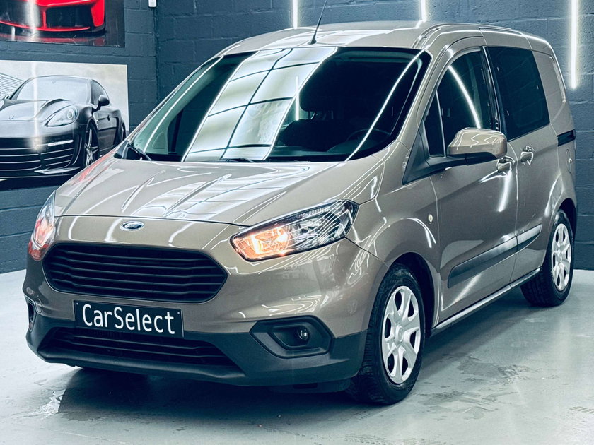 Ford Transit Courier