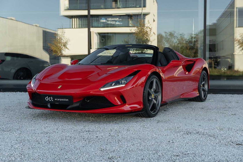 Ferrari F8 Spider